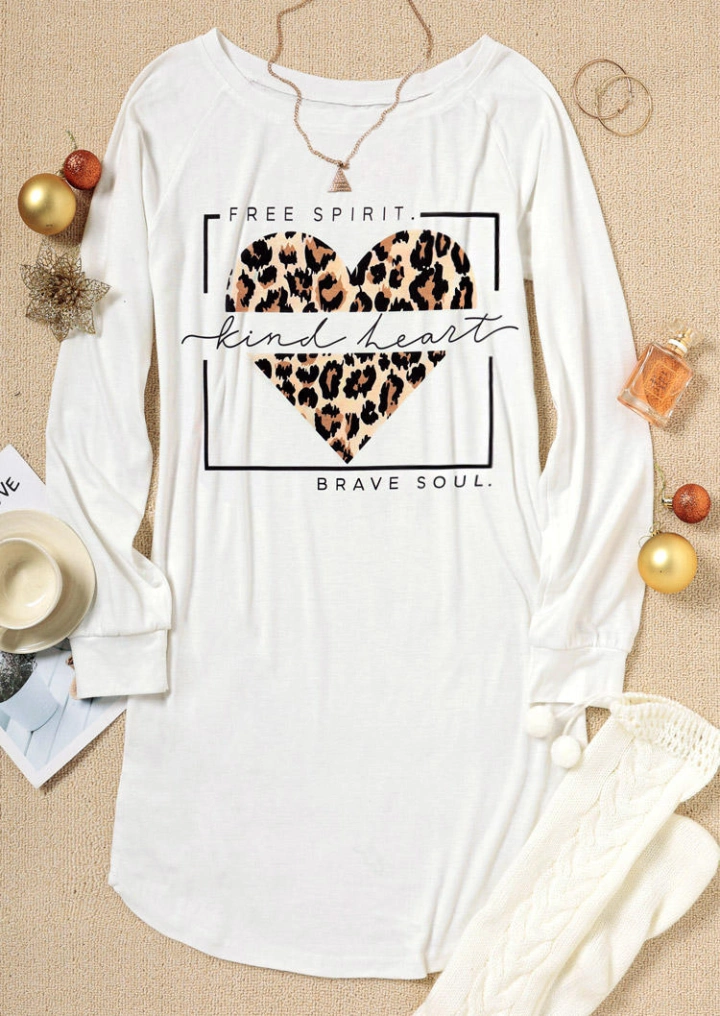 Free Spirit Kind, Heart Brave Soul Leopard Long Lengan Baju Putih Mini #5