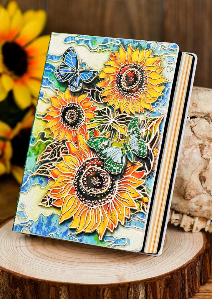 Vintage kohokuvioitu Auringonkukka PU nahka päiväkirja muistikirja #1