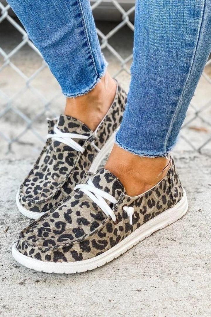 Леопардові кросівки на плоскій підошві з круглим Носком на шнурівці #2